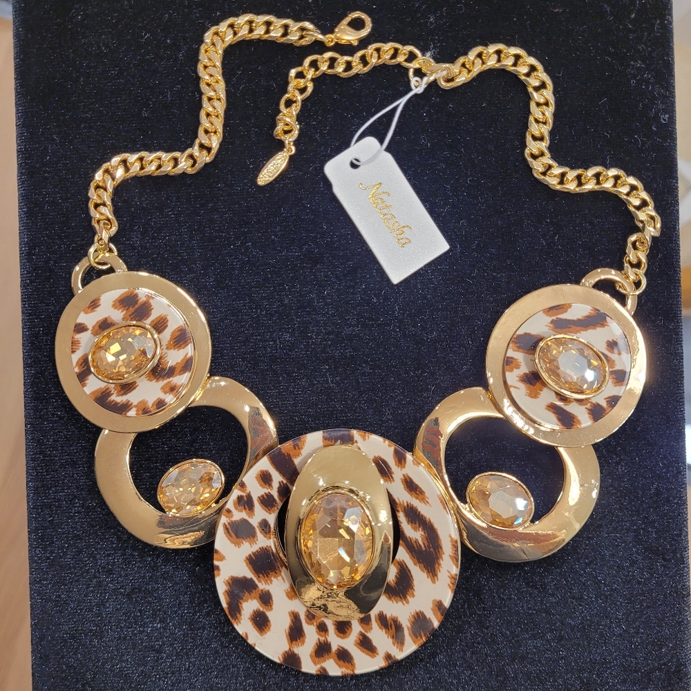 Leopard Print Statement Necklace. Gold Tone. Sparkling Crystal Accents. Natasha. - Picture 7 of 17